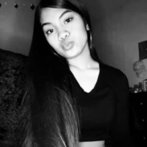 Meet your Posher, Ikiwiena